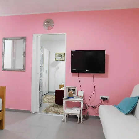 Boki Hostel *