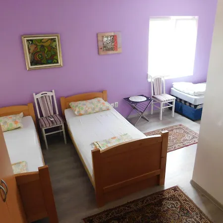 Boki Hostel *